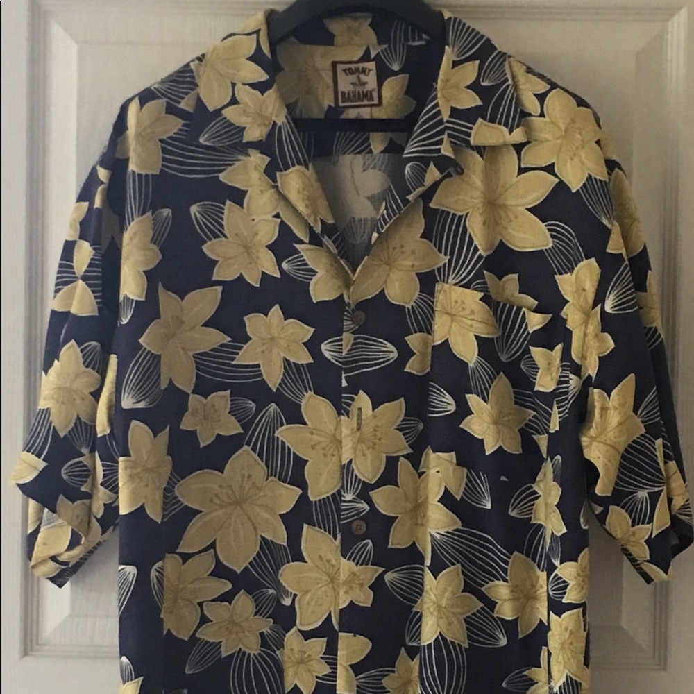 Tommy Bahamas Silk shirts